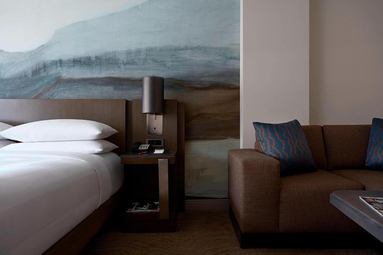 Calgary Marriott Downtown Hotel Екстер'єр фото