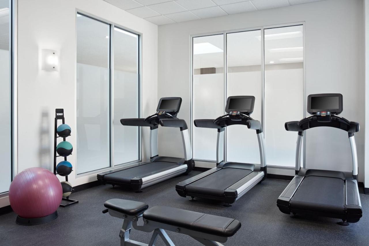 Calgary Marriott Downtown Hotel Екстер'єр фото
