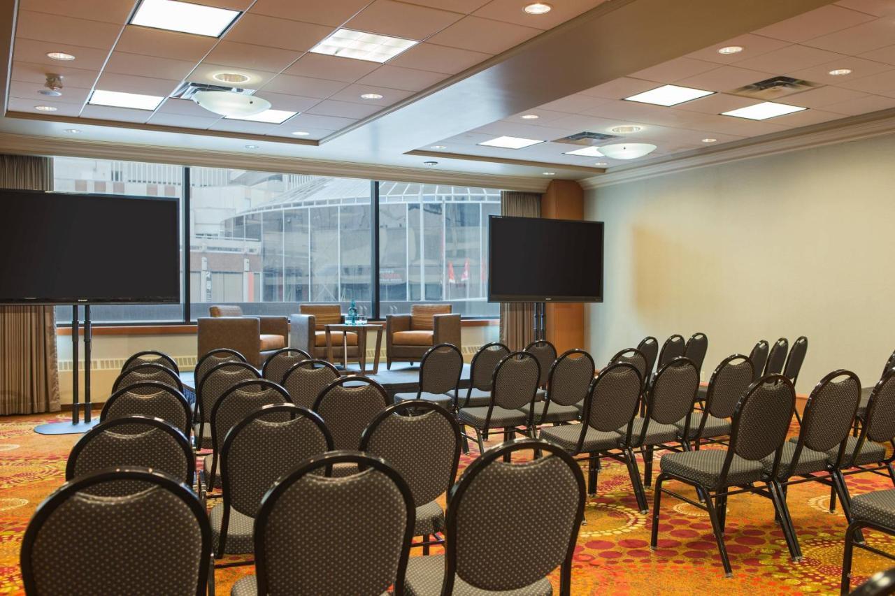 Calgary Marriott Downtown Hotel Екстер'єр фото